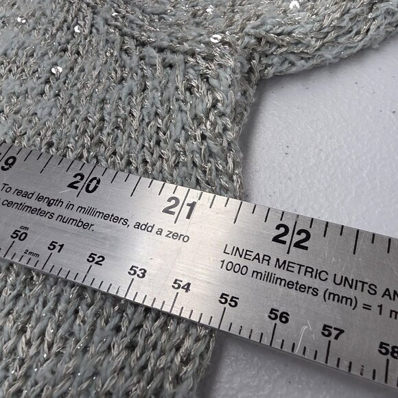 Maurices Sweater Womens 2XL Gray Silver Open Knit Crochet Lace Yoke Pullover - Picture 10 of 11